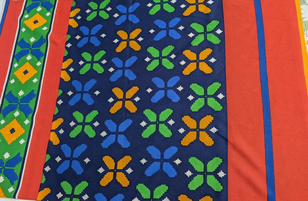 70s Gaynor Industries Pixel Floral Stripe Knit Fabric Retro Knitwear 54"x2 Yds